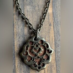 Chain Necklace & Pendant
